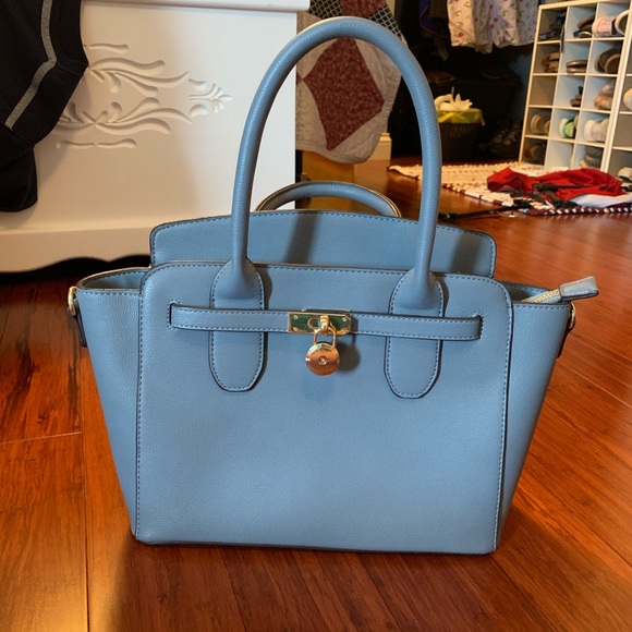 Charming Charlie Handbags - Charming Charlie Purse